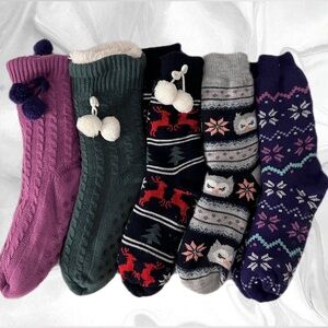 New Winter Men & Women Slipper Socks, Warm, No Slip, Cozy🤩🤩🤩🤩🤩